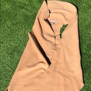 Long sleeveless cardigan